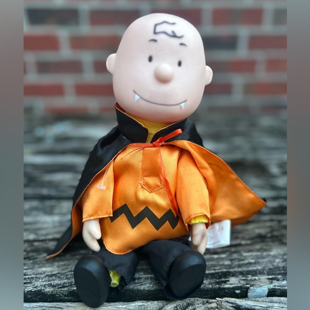 Gemmy Peanuts Halloween Dancing Dracula Charlie Brown Witch Lucy Wizard Snoopy - Picture 3 of 8